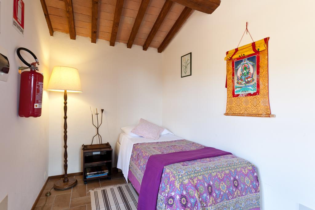 Maison d'hôtes Casale Pundarika à Riparbella Extérieur photo